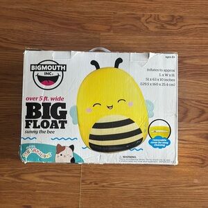 Sunny the Bee Big Float - Yellow